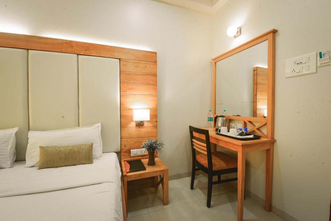 Hotel Sea Fans Ratnāgiri Zewnętrze zdjęcie